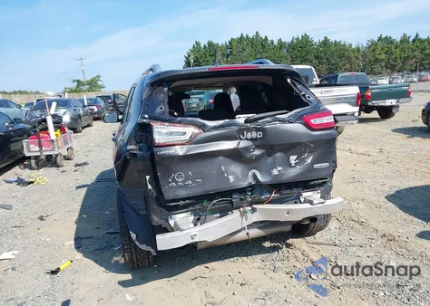 2017 Jeep Cherokee Latitude 4X4 из США, поврежденный, VIN 1C4PJMCS7HW585135